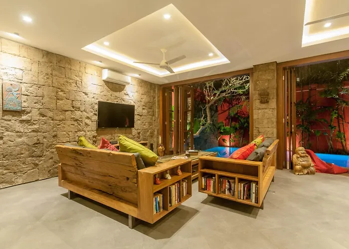 6 Bdr Boutique In Heart Of